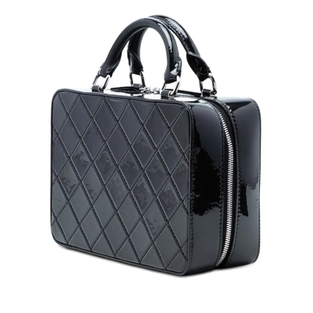 Chanel CC Quilted Patent Travel Kit Vanity Case Black Leather Very good - Back View
