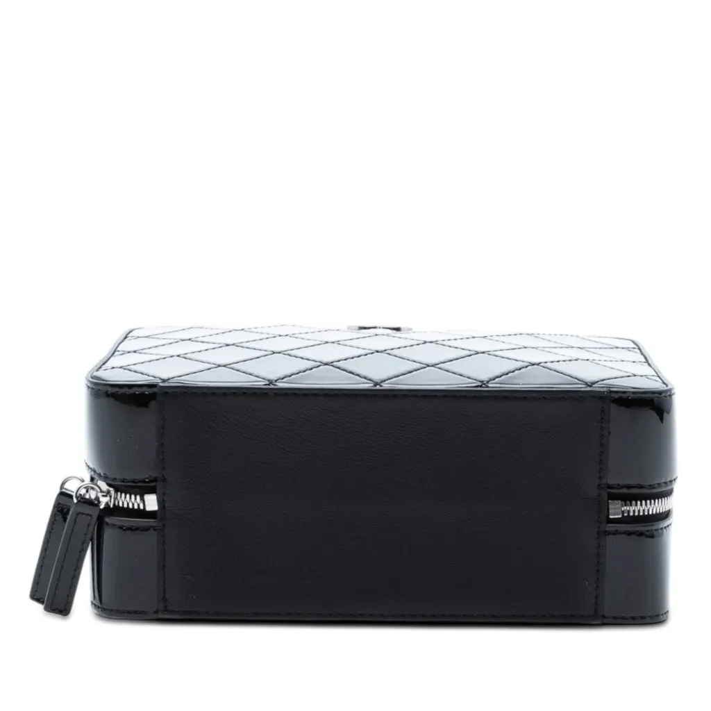 Chanel CC Quilted Patent Travel Kit Vanity Case Black Leather Very good - Inside View