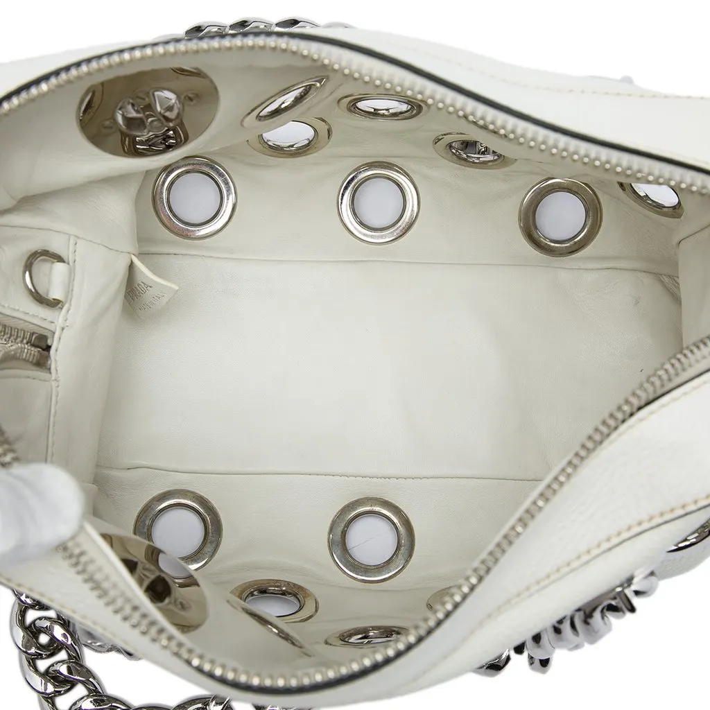Prada Vitello Daino Grommet Chain Shoulder Bag White Leather Very good - Model View