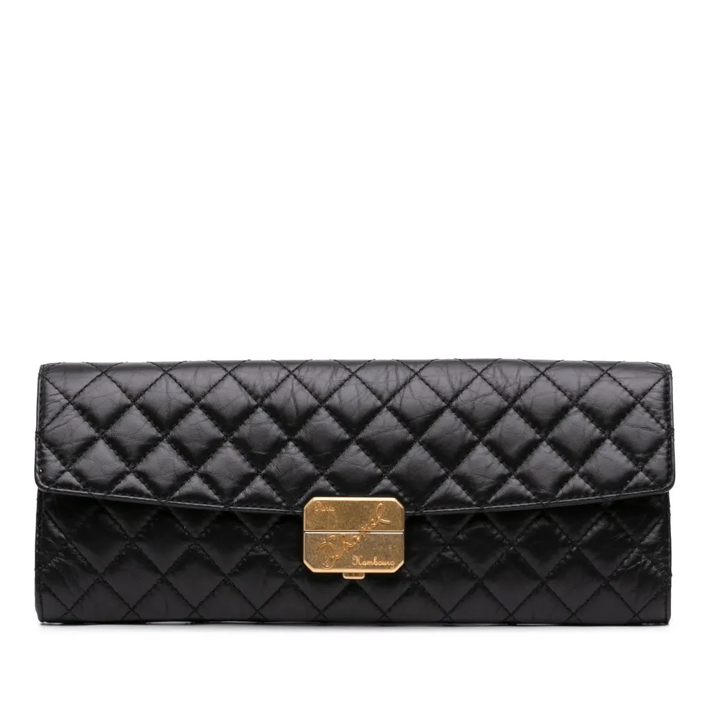 Chanel Paris Hamburg Quilted Aged Calfskin Clutch Black Leather Very good - Front View