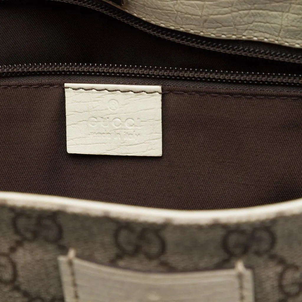 Gucci GG Supreme Tote Beige Very good - Box View