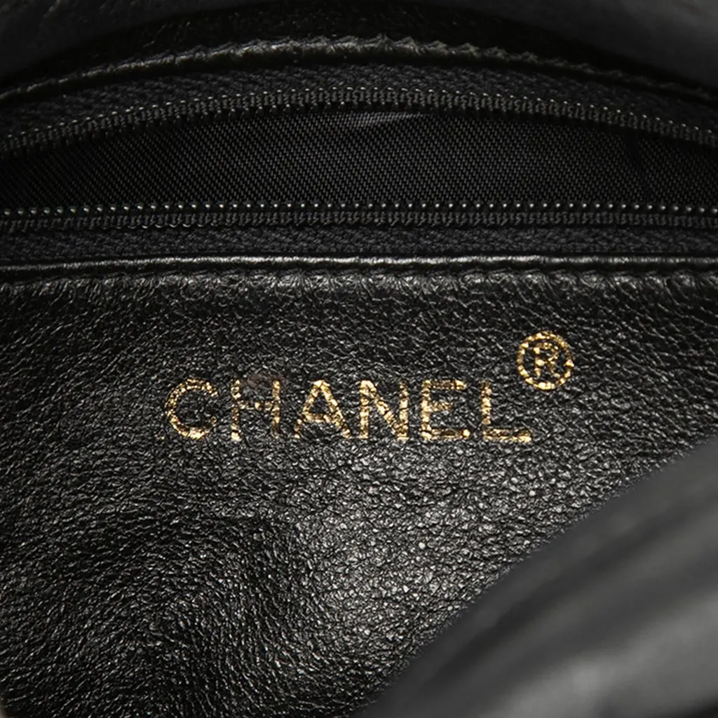 Chanel CC Vertical Quilted Lambskin Tassel Camera Bag Black Leather Very good - Box View