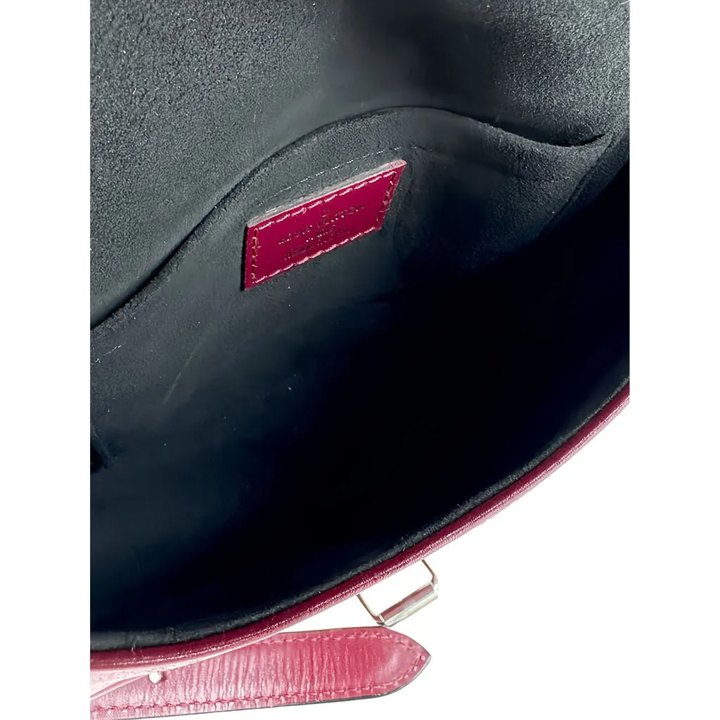 Louis Vuitton Calfskin Tambourin Red Leather Very good - Model View
