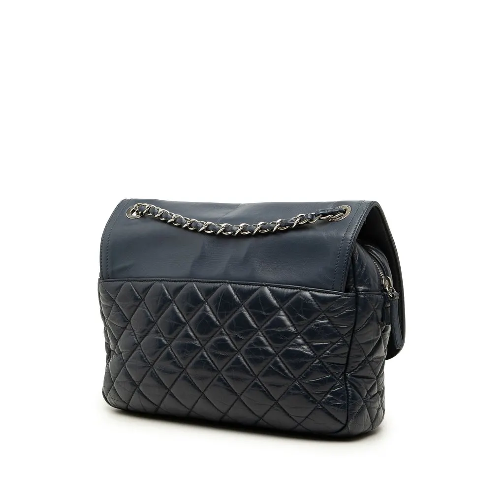 Chanel Quilted Calfskin Easy Zip Flap Blue Leather Very good - Back View