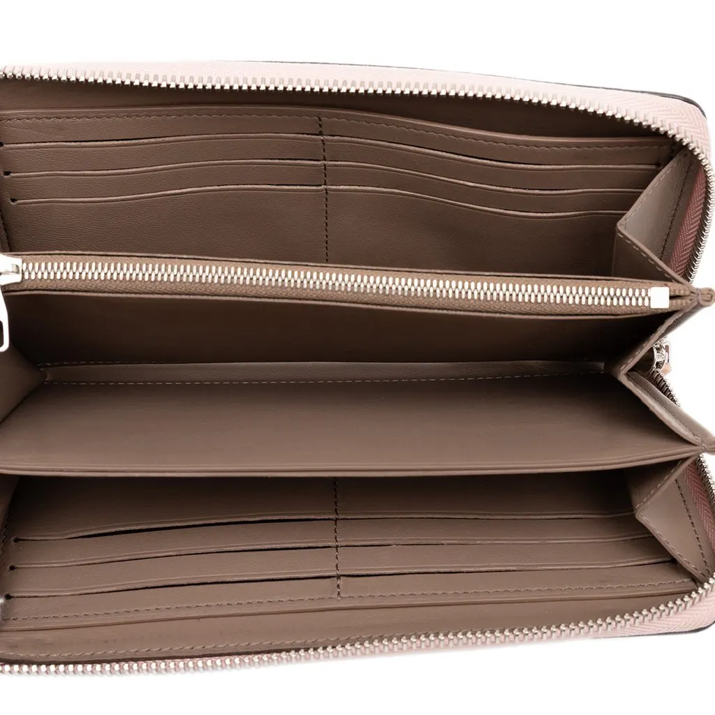 Louis Vuitton Taurillon Comete Wallet Pink Leather Very good - Model View