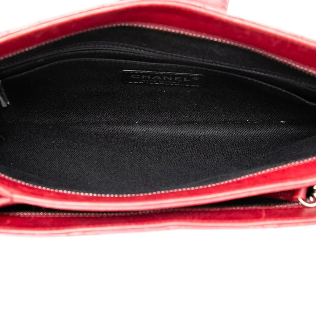 Chanel Quilted Glazed Calfskin Coco Pleats Chain Clutch Red Leather Very good - Model View
