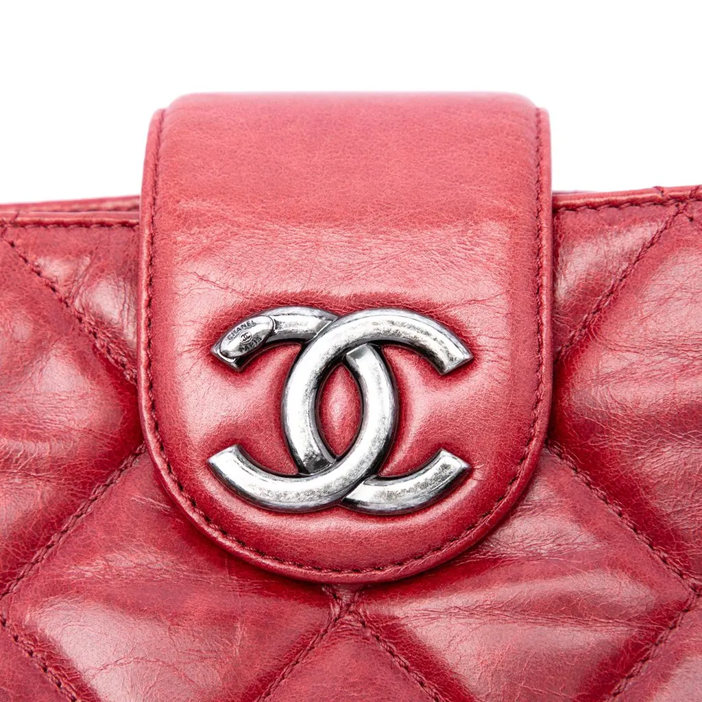 Chanel Quilted Glazed Calfskin Coco Pleats Chain Clutch Red Leather Very good - Box View