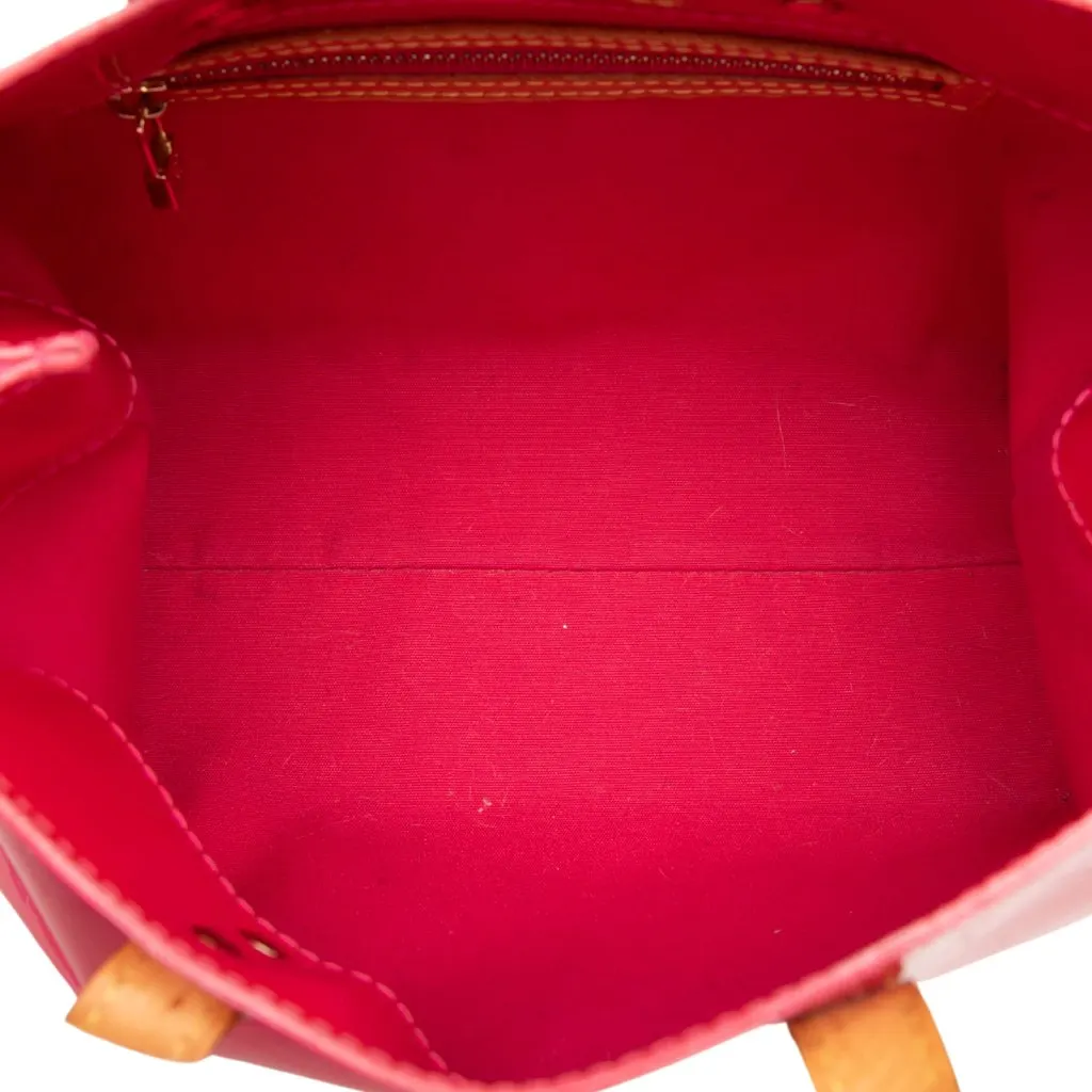Louis Vuitton Monogram Vernis Reade PM Pink Leather Good - Model View