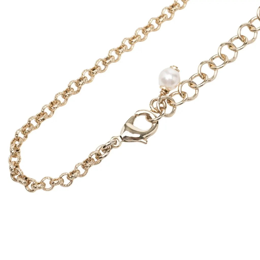 Chanel CC Gold Plated Strass Faux Pearl Enamel Heart Pendant Necklace Gold Metal Very good - Box View