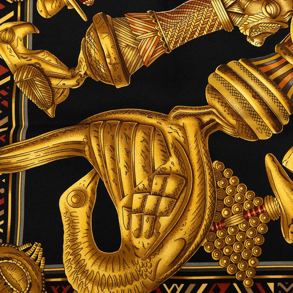 Hermès L Or des Chefs Silk Scarf 90 Black Very good - Inside View