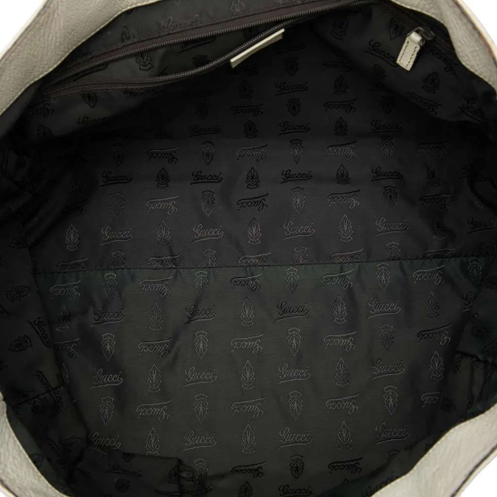 Gucci Guccissima New Ladies Tote White Leather Very good - Model View