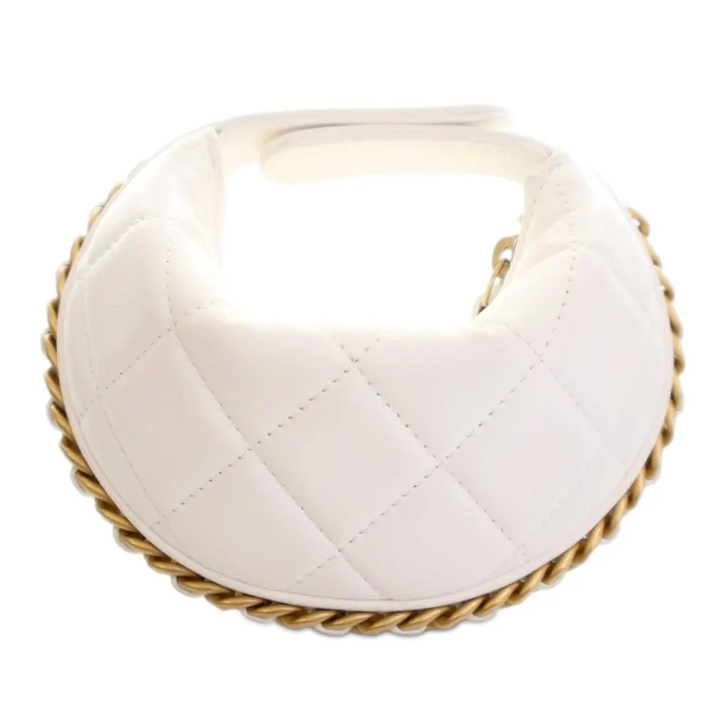 Chanel Mini Shiny Crumpled Quilted Lambskin Chain Around Pouch White Leather Very good - Model View