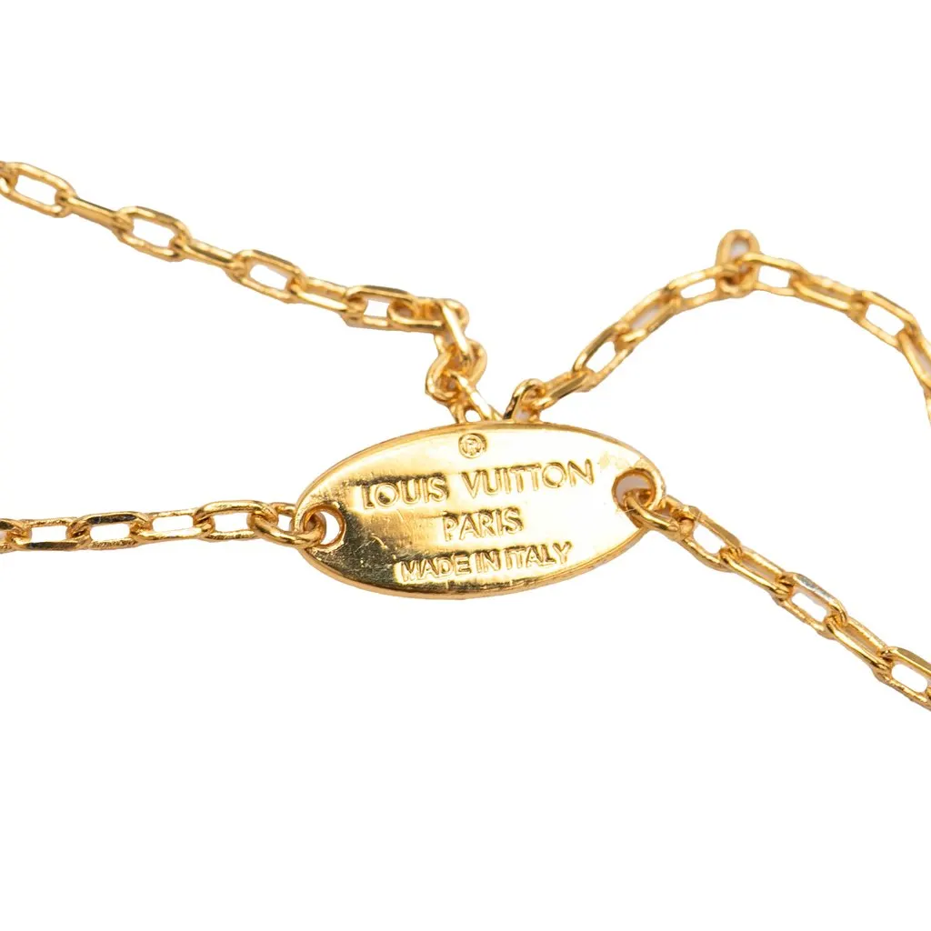 Louis Vuitton Gold Plated Collier Fall in Love Pendant Necklace Gold Metal Very good - Model View