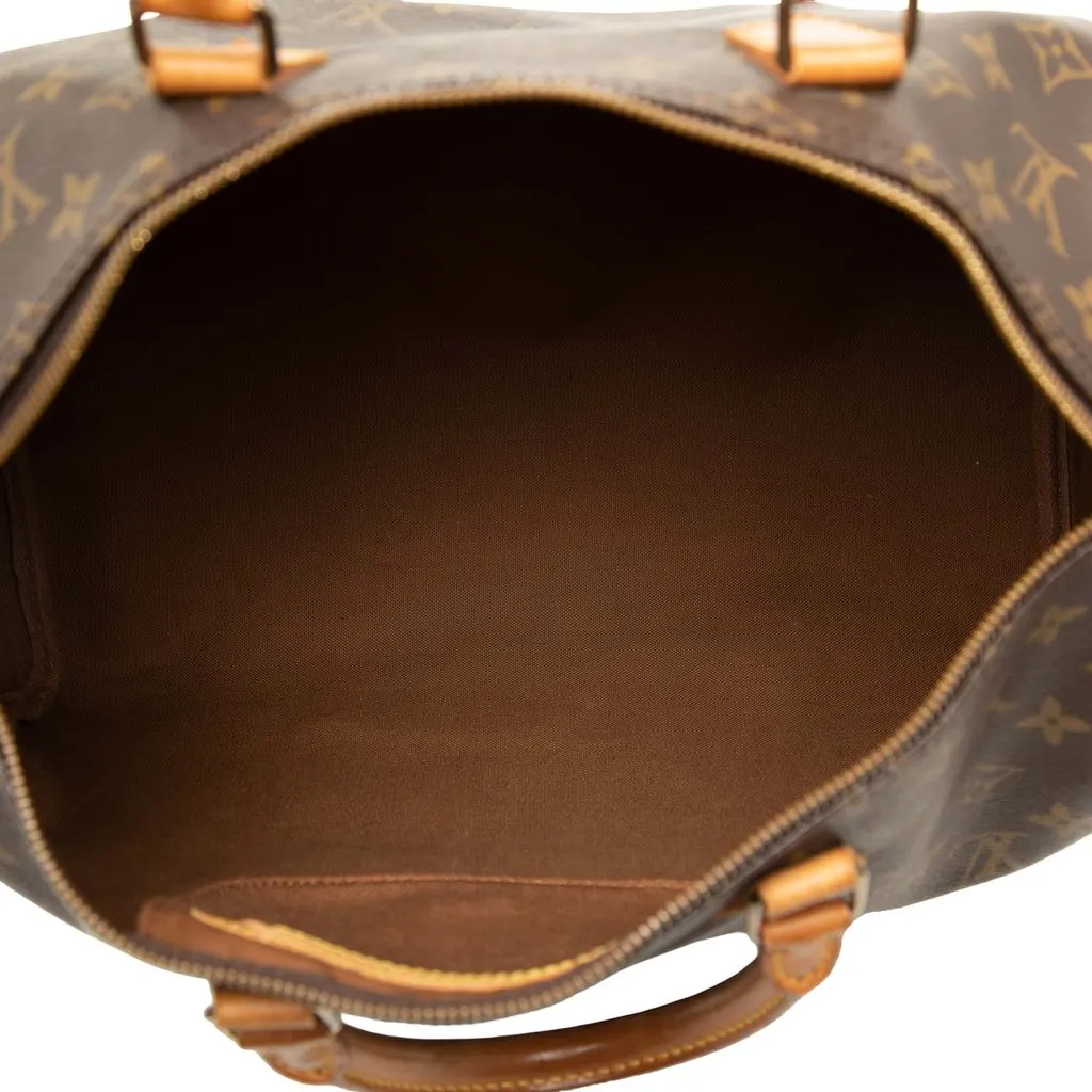 Louis Vuitton Monogram Speedy 35 Brown Canvas Good - Model View