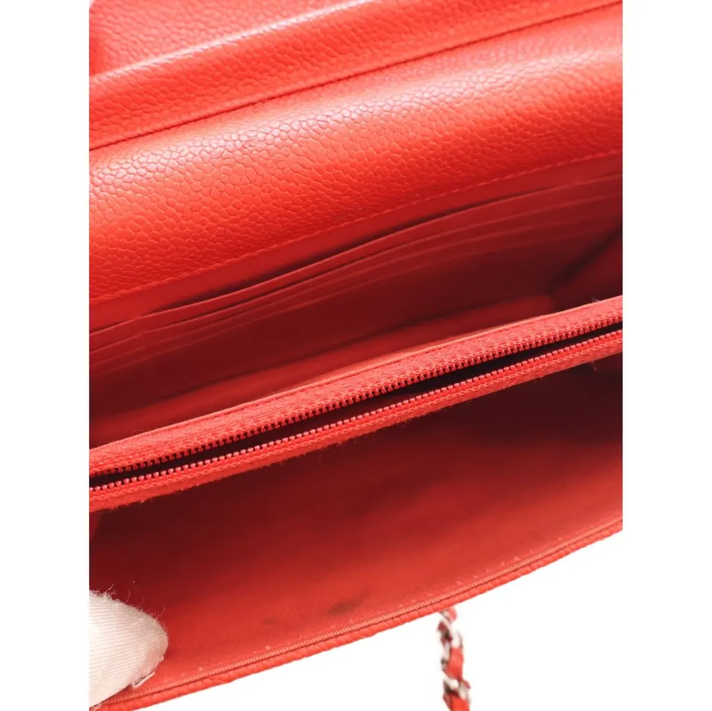 Chanel CC Chevron Caviar Square Wallet On Chain Red Leather Very good - Model View
