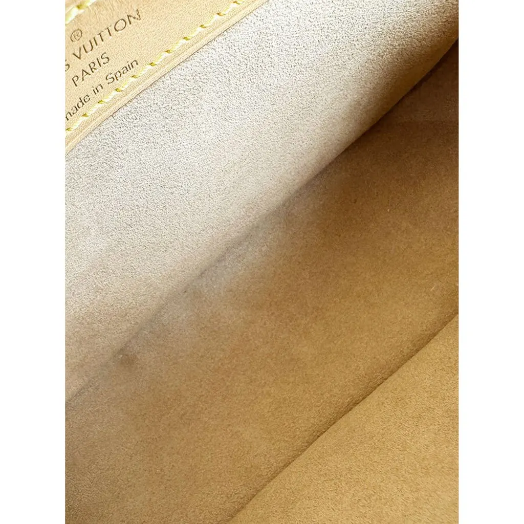 Louis Vuitton Monogram Shearling Diane Brown Canvas Very good - Model View