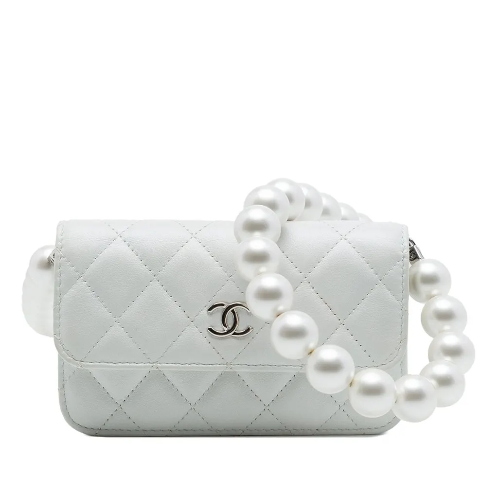 Chanel CC Quilted Lambskin Maxi Pearl Chain Strap White Leather Very good - Front View