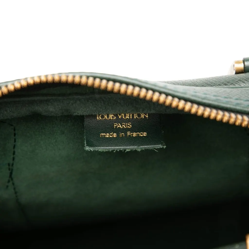 Louis Vuitton Taiga Kendall PM Green Leather Very good - Box View