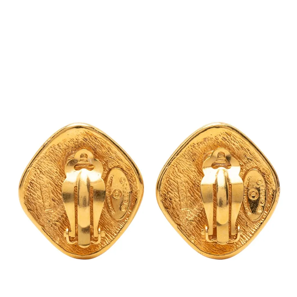Chanel Quilted Gold Plated Rhombus Clip On Earrings Gold Metal Very good - Back View