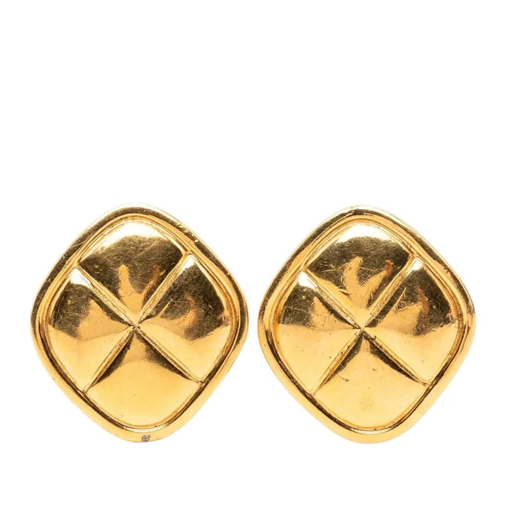 Chanel Quilted Gold Plated Rhombus Clip On Earrings Gold Metal Very good - Inside View