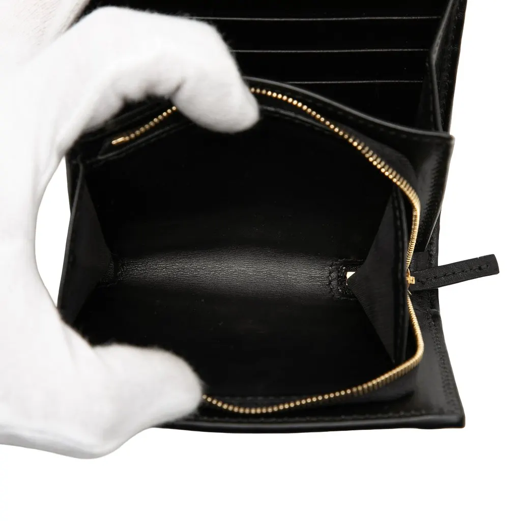 Gucci GG Matelasse Calfskin Card Case Wallet Black Leather Very good - Model View