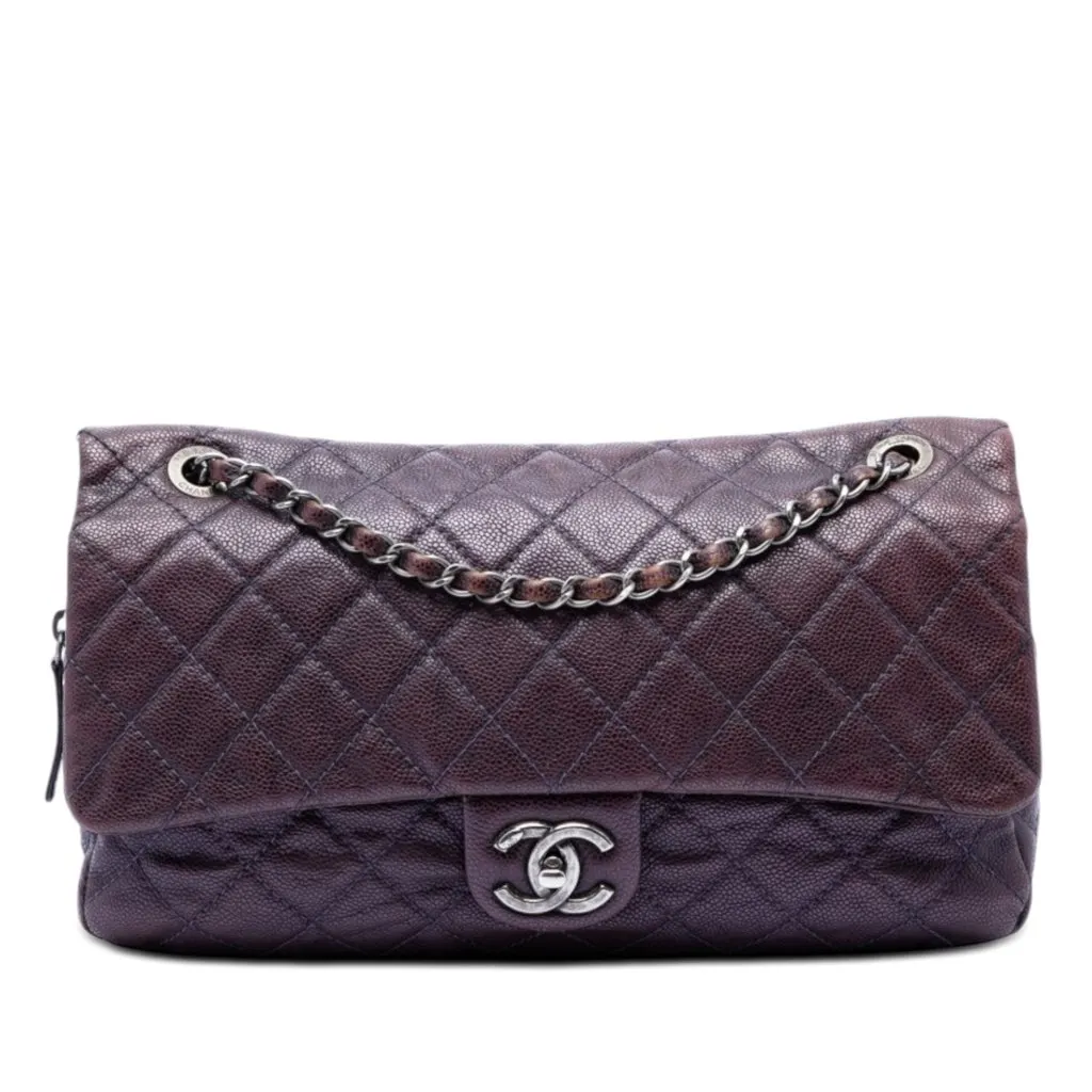 Chanel Jumbo Quilted Iridescent Caviar Easy Flap Purple Leather Very good - Front View