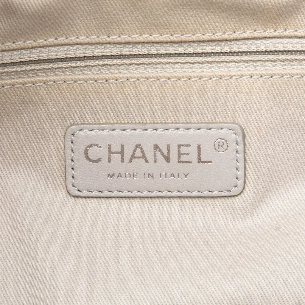Chanel Small Iridescent Calfskin Sea Hit Tote Beige Leather Very good - Box View