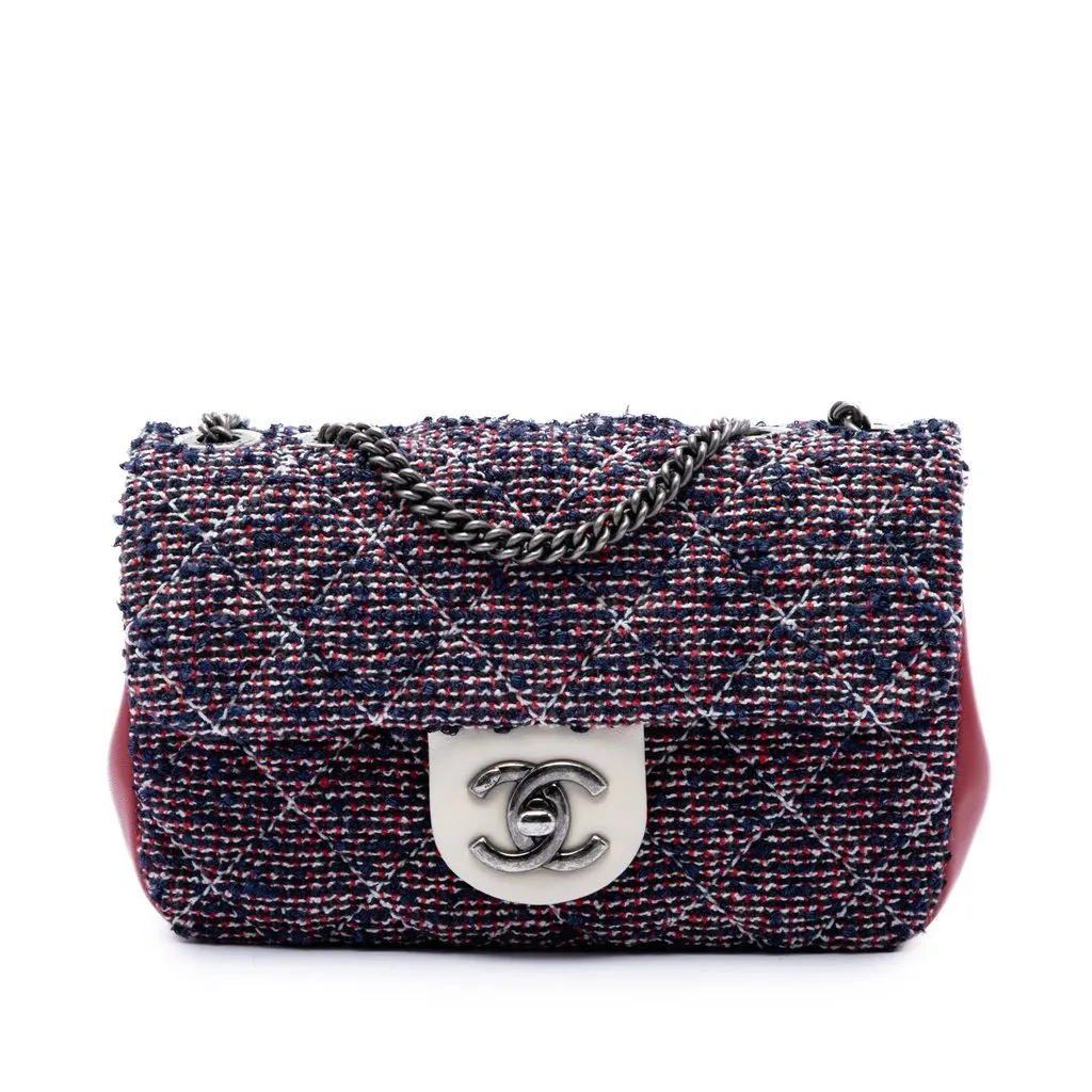 Chanel CC Quilted Tweed Single Flap Blue Tweed Good - Front View