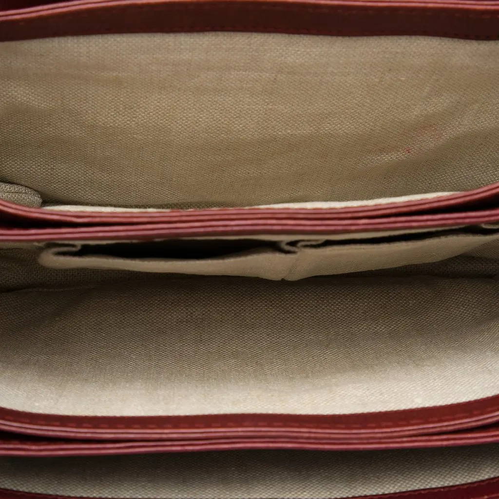 Gucci GG Canvas Marrakech Crossbody Beige Very good - Model View
