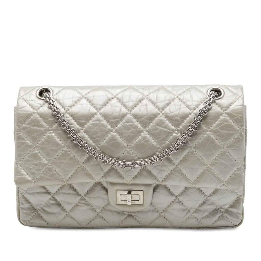 Chanel Quilted Metallic Aged Calfskin Reissue 2.55 Double Flap 226 Gold Leather Very good - Front View