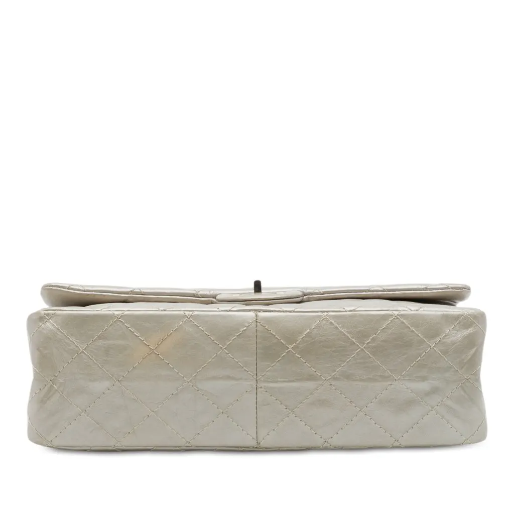 Chanel Quilted Metallic Aged Calfskin Reissue 2.55 Double Flap 226 Gold Leather Very good - Inside View