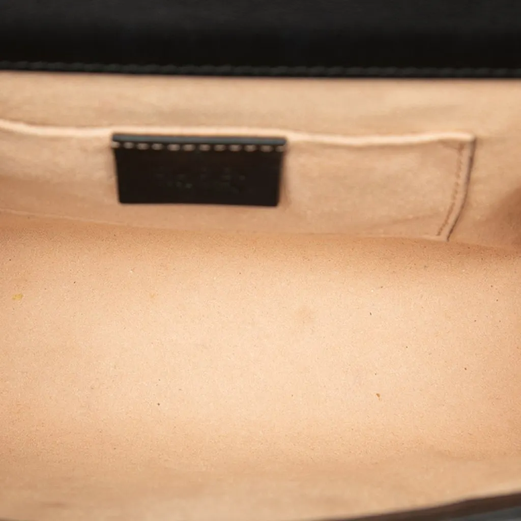 Gucci Small GG Supreme Bee Padlock Crossbody Beige Very good - Model View