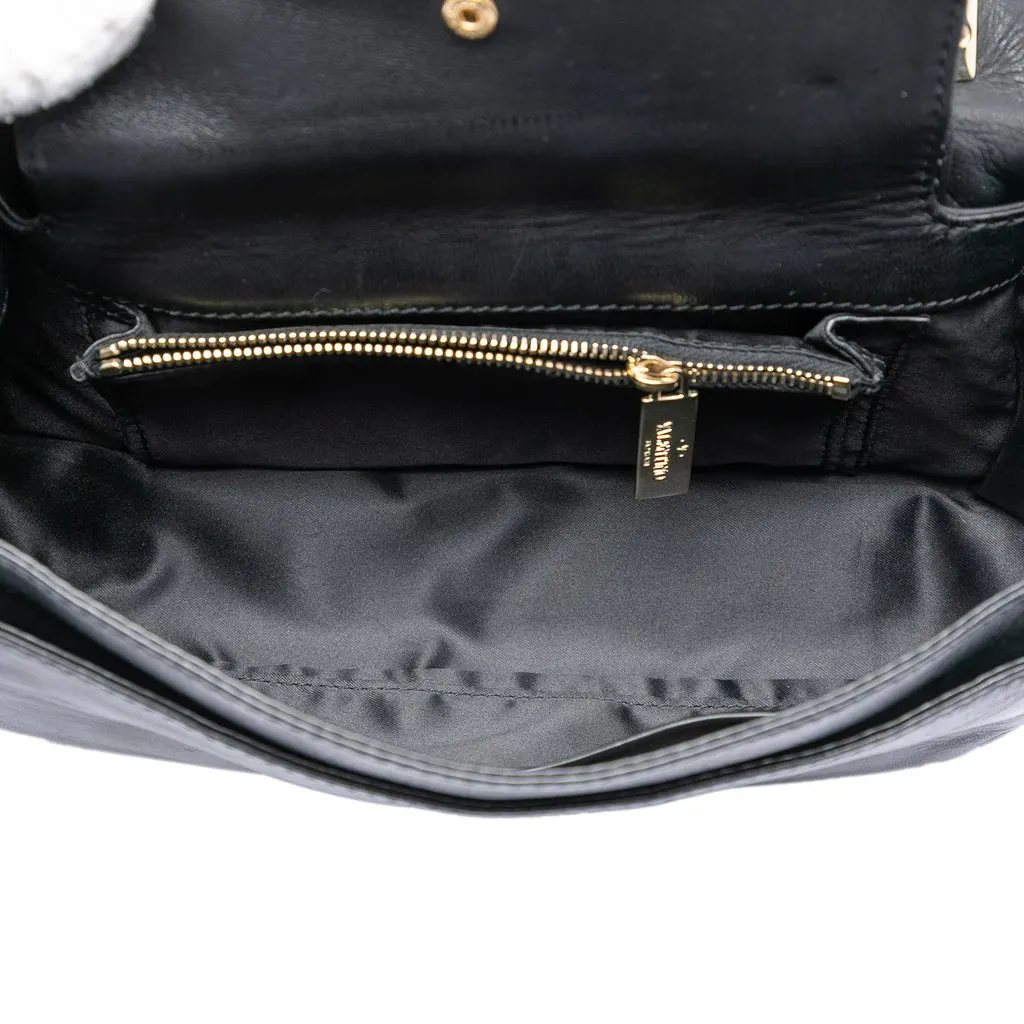 Valentino Nappa Petale Rose Shoulder Bag Black Leather Very good - Model View