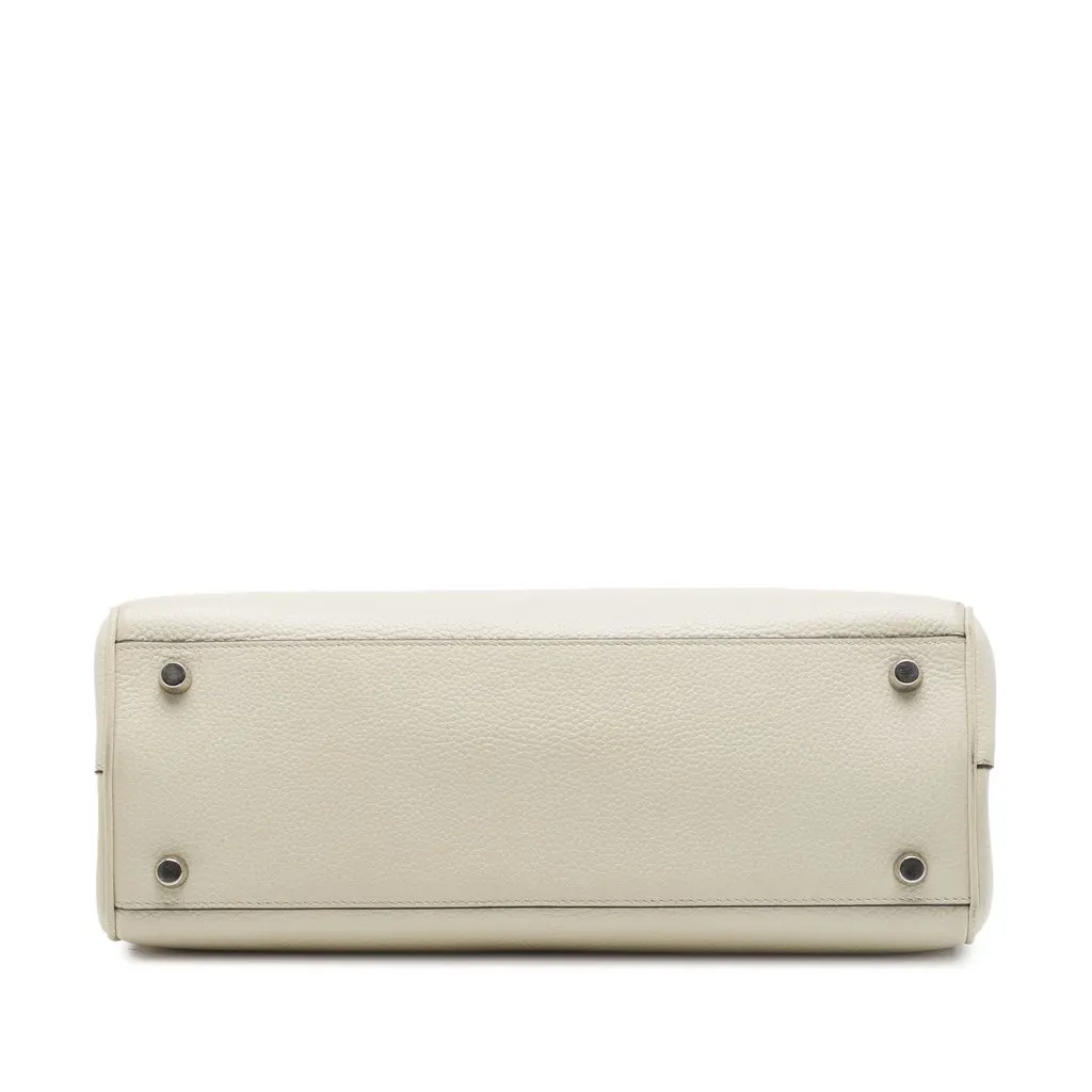 Gucci Small Grained Calfskin Zumi Top Handle Bag White Leather Good - Inside View