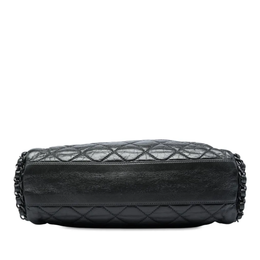 Chanel Medium Quilted Calfskin Chain Me Hobo Black Leather Very good - Inside View