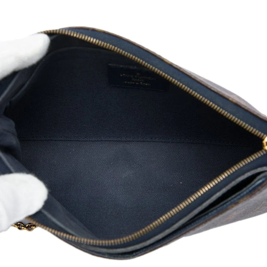 Louis Vuitton Monogram Pallas Clutch Brown Canvas Very good - Model View