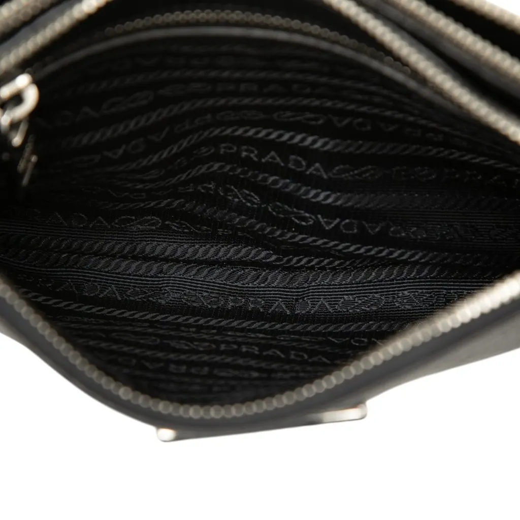 Prada Vitello Phenix Double Zip Crossbody Black Leather Very good - Model View