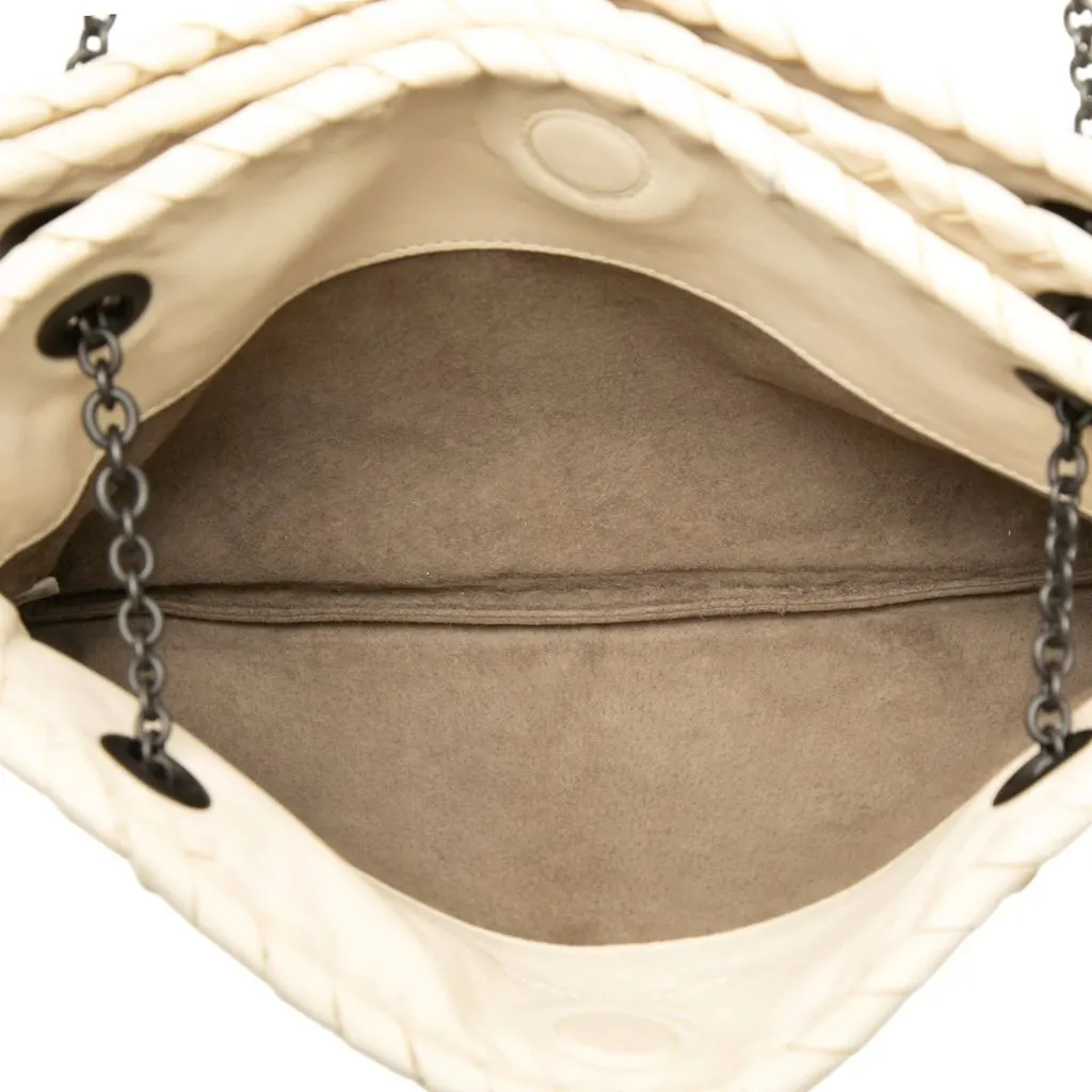 Bottega Veneta Nappa Intrecciato Duo Shoulder Bag White Leather Good - Model View