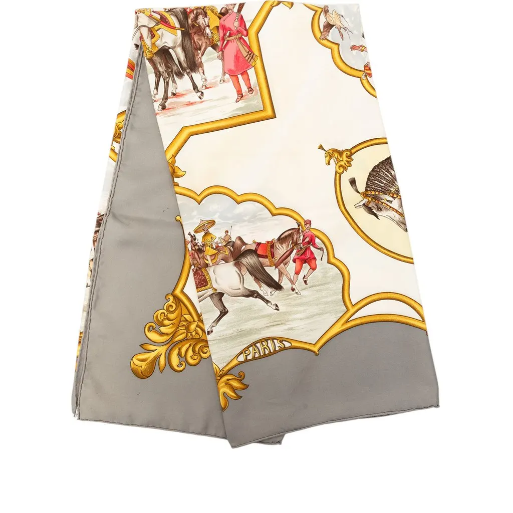 Hermès Les Chevaux des Moghols Silk Scarf 90 White Silk Good - Front View