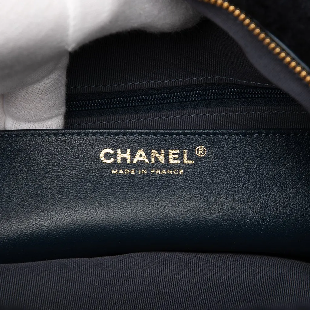 Chanel Coco Neigh Large Quilted Shearling Bowling Bag Blue Shearling Very good - Box View
