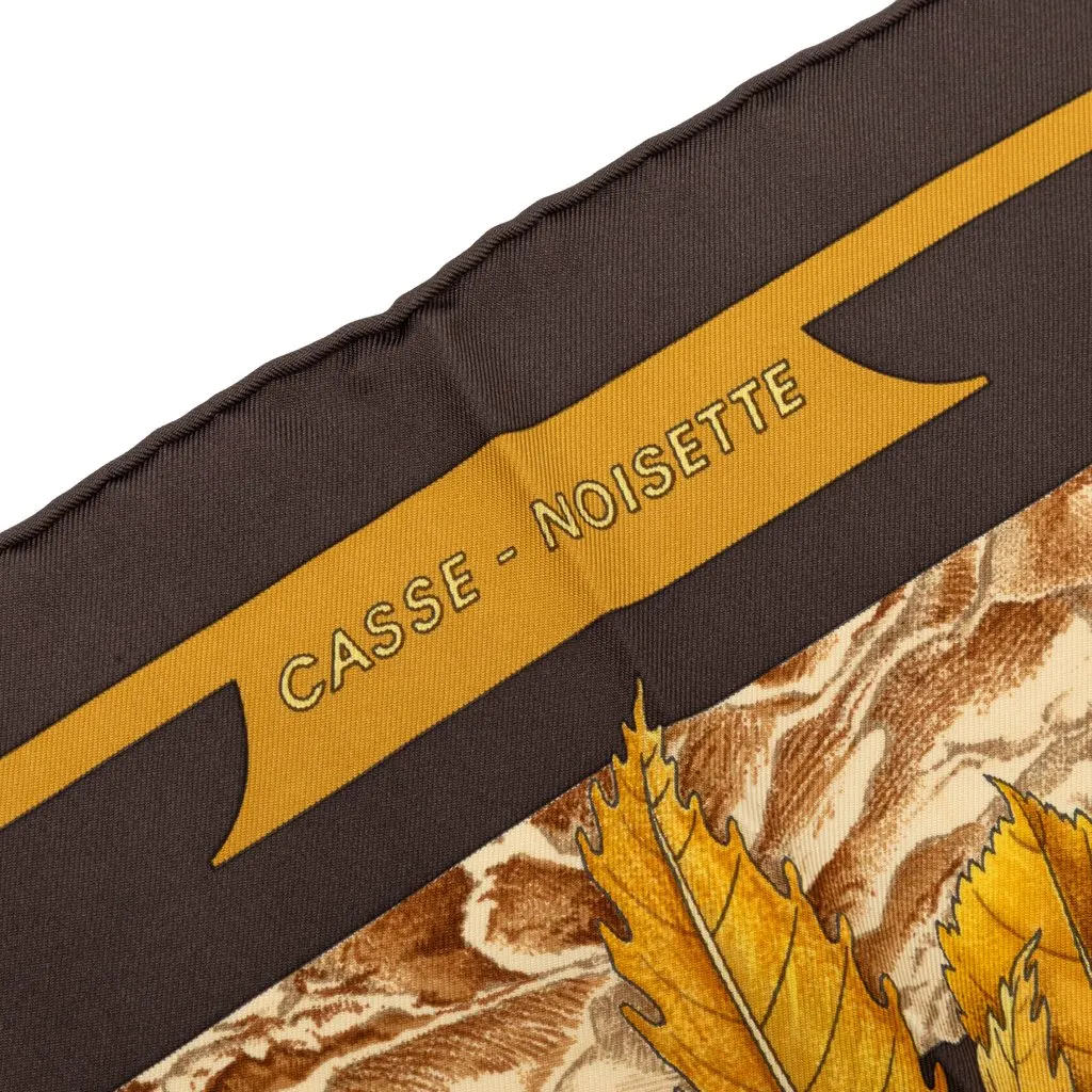 Hermès Casse Noisette Silk Scarf 90 Black Very good - Inside View