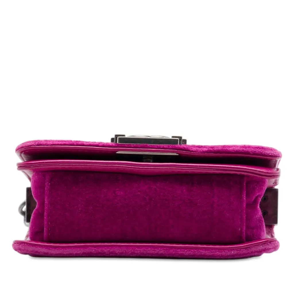 Chanel Mini Quilted Velvet Boy Flap Pink Very good - Inside View