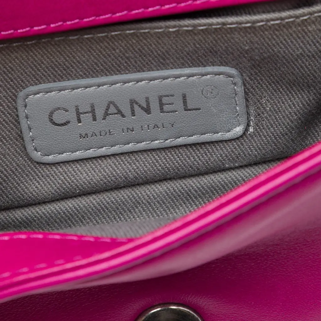 Chanel Mini Quilted Velvet Boy Flap Pink Very good - Box View