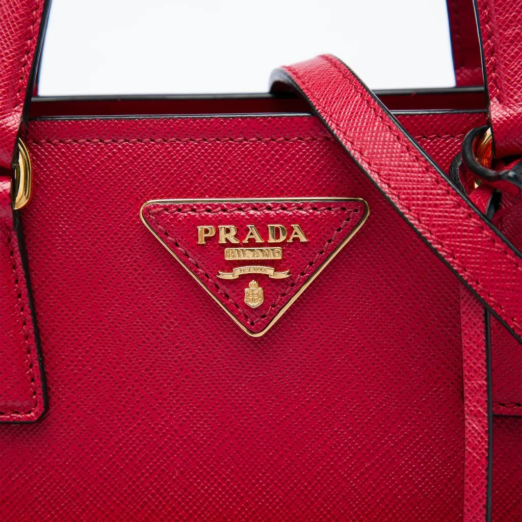 Prada Saffiano Lux Metropolis Tote Red Leather Very good - Model View