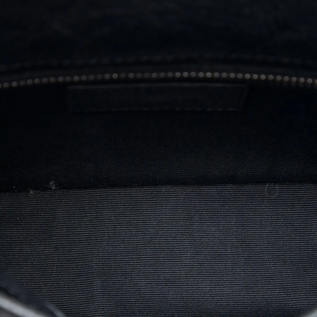 Saint Laurent Crinkled Calfskin Niki Wallet on Chain Black Leather Very good - Model View