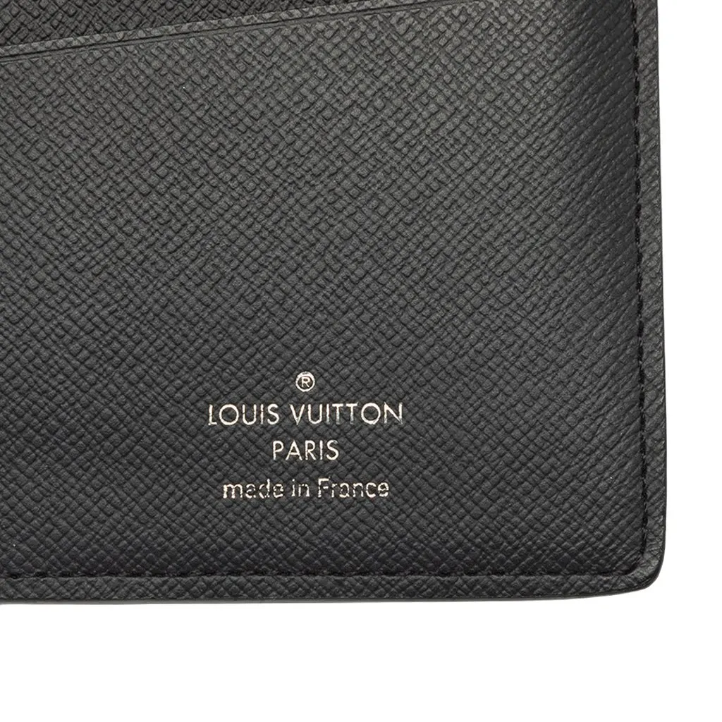 Louis Vuitton Taiga Brazza Wallet Black Leather Very good - Box View