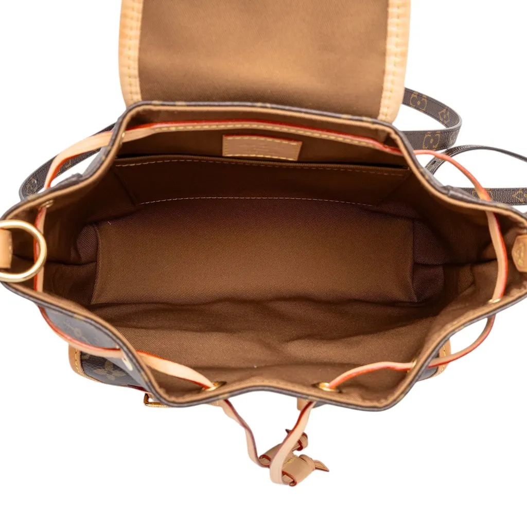 Louis Vuitton Monogram Excursion PM Brown Canvas Very good - Model View