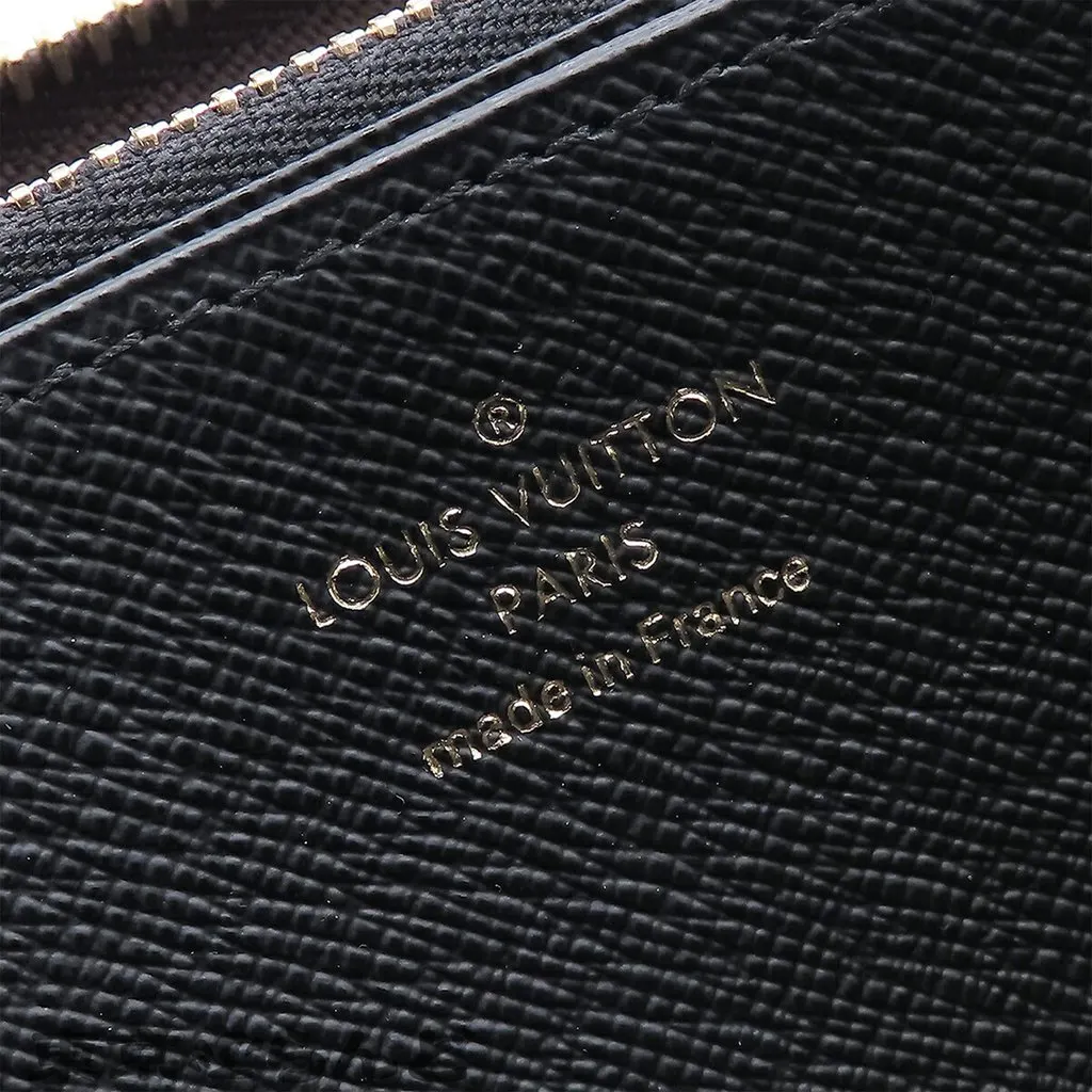 Louis Vuitton Monogram Giant Reverse Zippy Long Wallet Brown Very good - Model View
