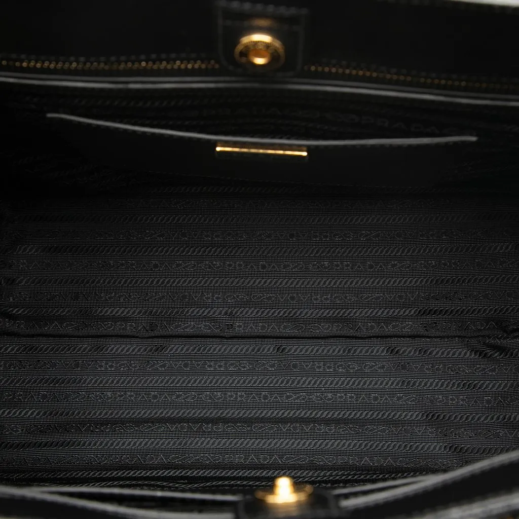 Prada Medium Bicolor Saffiano Lux Galleria Satchel Black Leather Very good - Model View