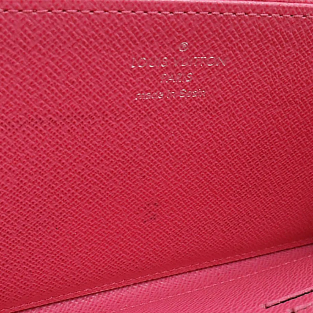 Louis Vuitton Epi Zippy Long Wallet Black Leather Very good - Model View